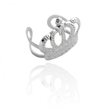 Anel ajustável folheado a prata com adereço em forma de coroa