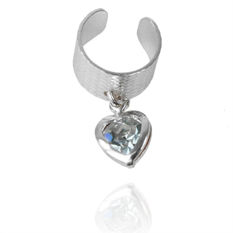Foto 1 do Produto Piercing Fake de orelha folheado a prata com pingente de coração com pedrinha