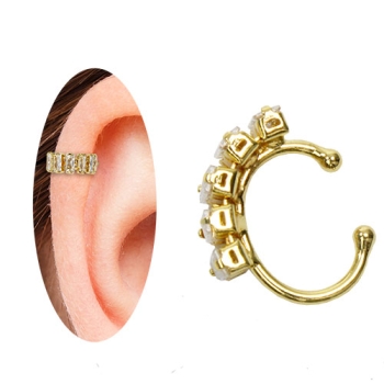Piercing Fake de orelha folheado a ouro com pedras carrê em zirrcônia
