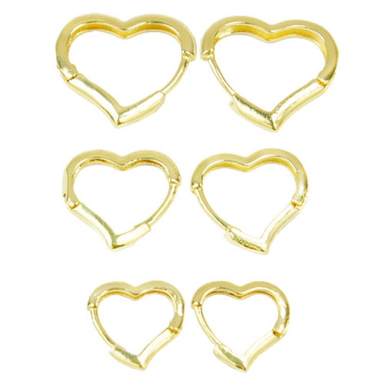 Foto 1 do Produto Kit com 3 pares de brincos estilo tranqueta folheados a ouro em forma de coração