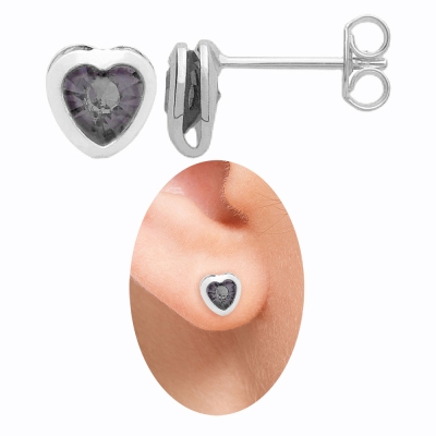 Brinco folheado a prata em forma de coração com pedra acoplada de strass lilás