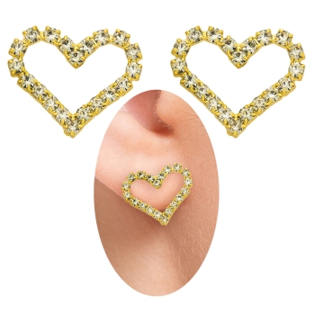 Brinco folheado a ouro em forma de coração feito com pedras de strass